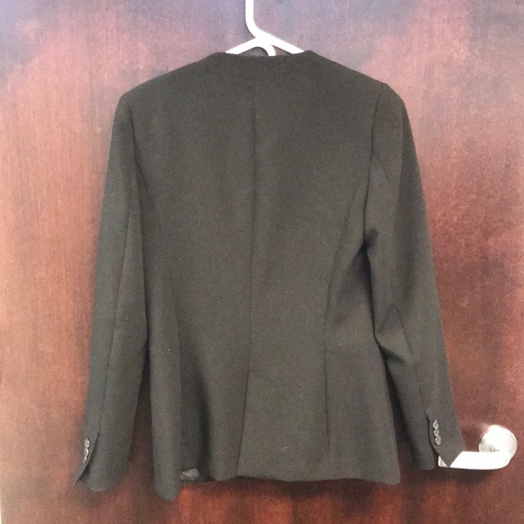 Zara Blazer - Picture 3 of 4